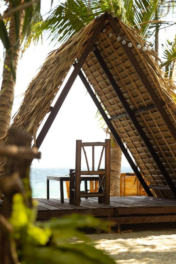 Amami Beach Resort Puerto Galera Zewnętrze zdjęcie