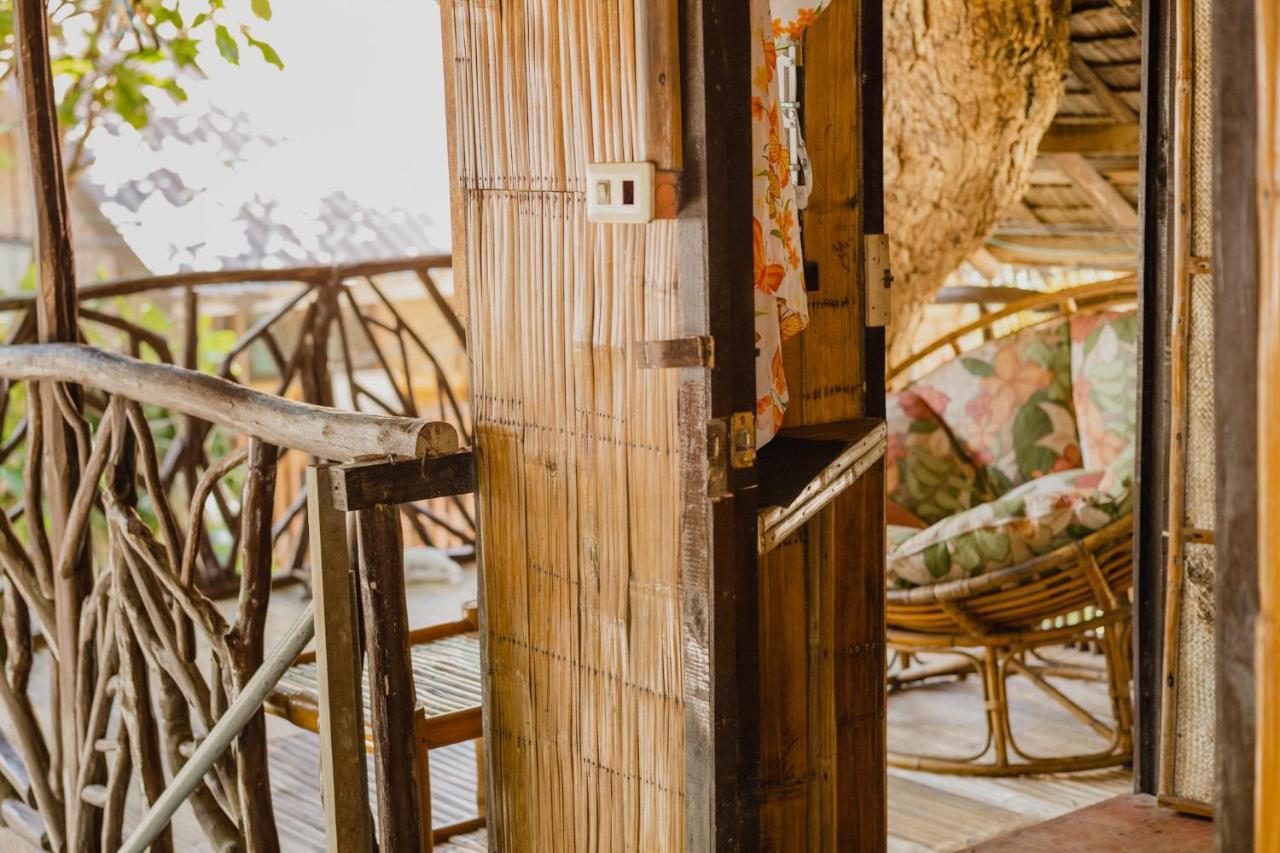 Amami Beach Resort Puerto Galera Zewnętrze zdjęcie